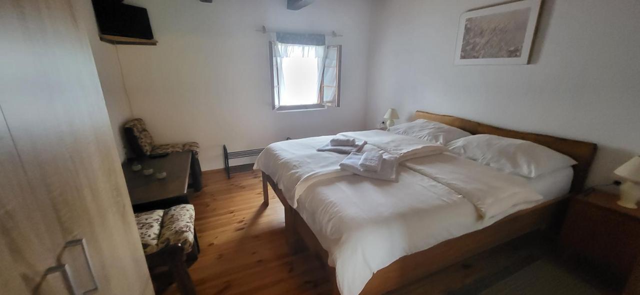 Rustic Home Mia 杜加雷萨 外观 照片