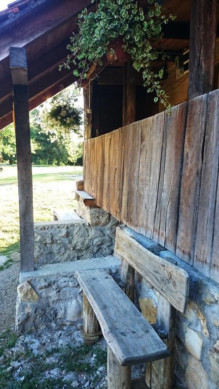Rustic Home Mia 杜加雷萨 客房 照片